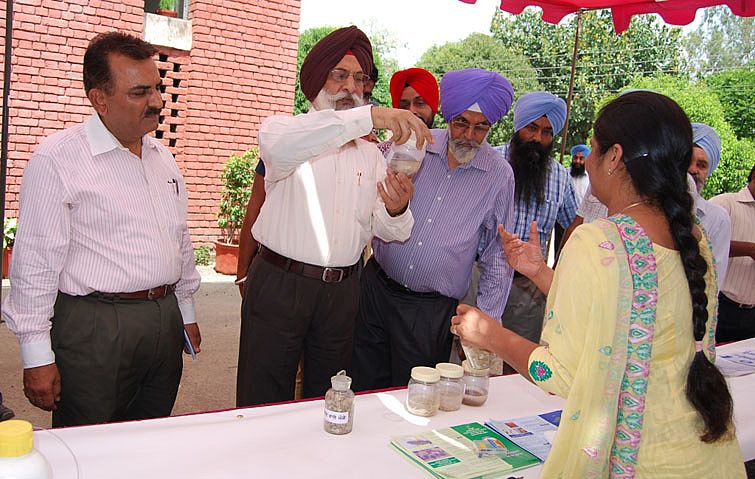 Dr. A. S. Nanda visited the exhibition stall in th