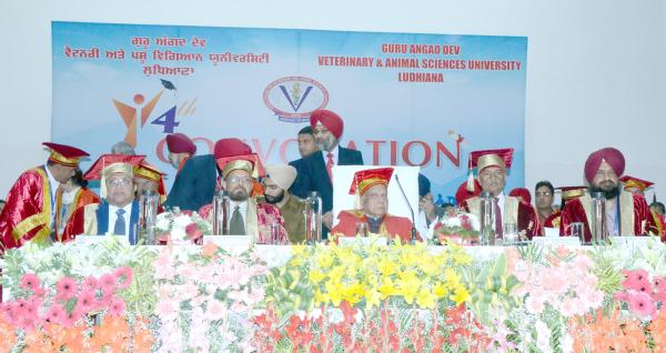  The 4th convocation was graced by esteemed dignitaries, including the Governor of Punjab, Shri Banwarilal Purohit, Dr. O P Chaudhary, Dr. DVR Prakash Rao, Dr. Inderjeet Singh, Vice-Chancellor, and Dr. H S Banga, Registrar.