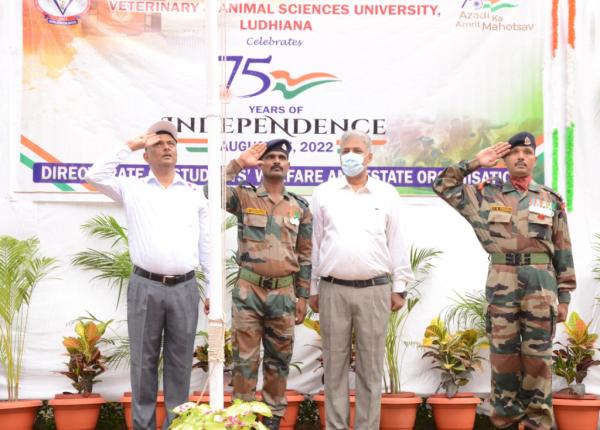 Dr. Inderjeet Singh, Vice–Chancellor GADVASU unfurled the National Flag in the University premises on 76th Independence Day on 15th August 2022