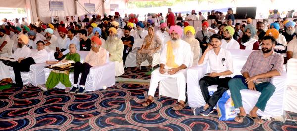 A large number of livestock farmers corner of Punjab along with farmers from neighbouring states visits the pashu palan mela 