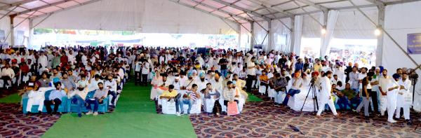 A large number of livestock farmers corner of Punjab along with farmers from neighbouring states visits the pashu palan mela 