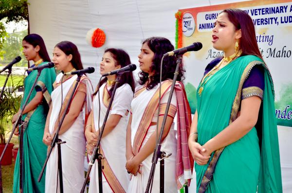 Students Participate in the Celebration of Independence Day on 15th August,2021