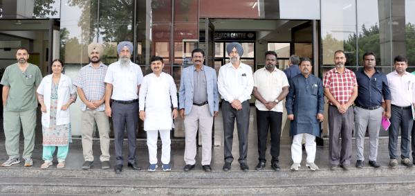 Karnataka Vet Varsity Board of Management Members during Visit at Multi-Speciality Veterinary Hospital