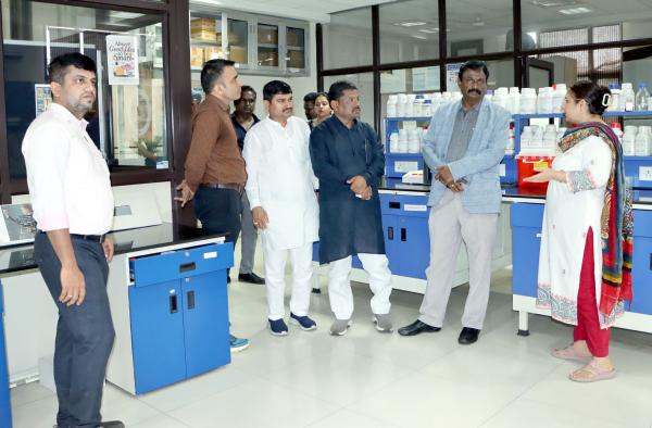 Karnataka Vet Varsity Board of Management Members during Visit at Department of Centre for one health